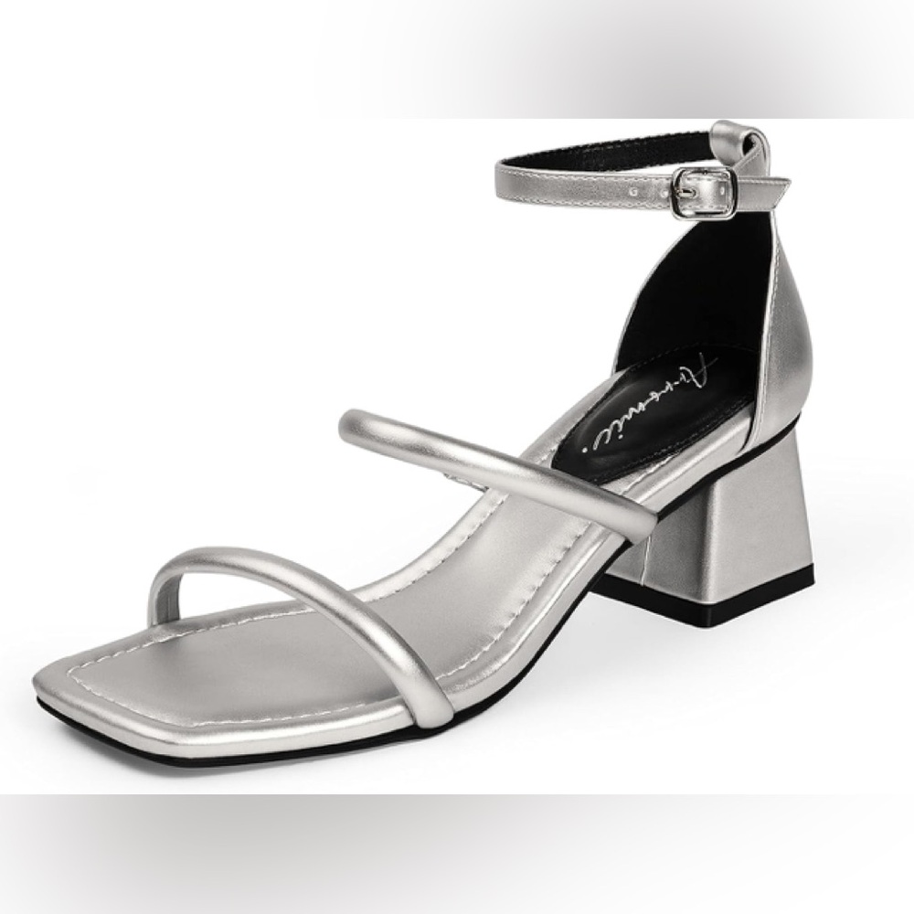 Arromic Women's Sandals Square Toe Two Strap Block Heeled.  New without tag.